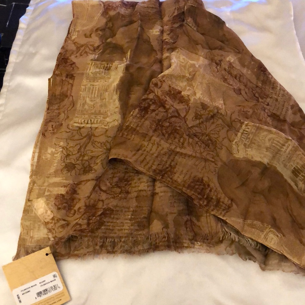 Patricia Nash Italian Sketch Book Scarf 100% Viscose Fringed Edges NWT